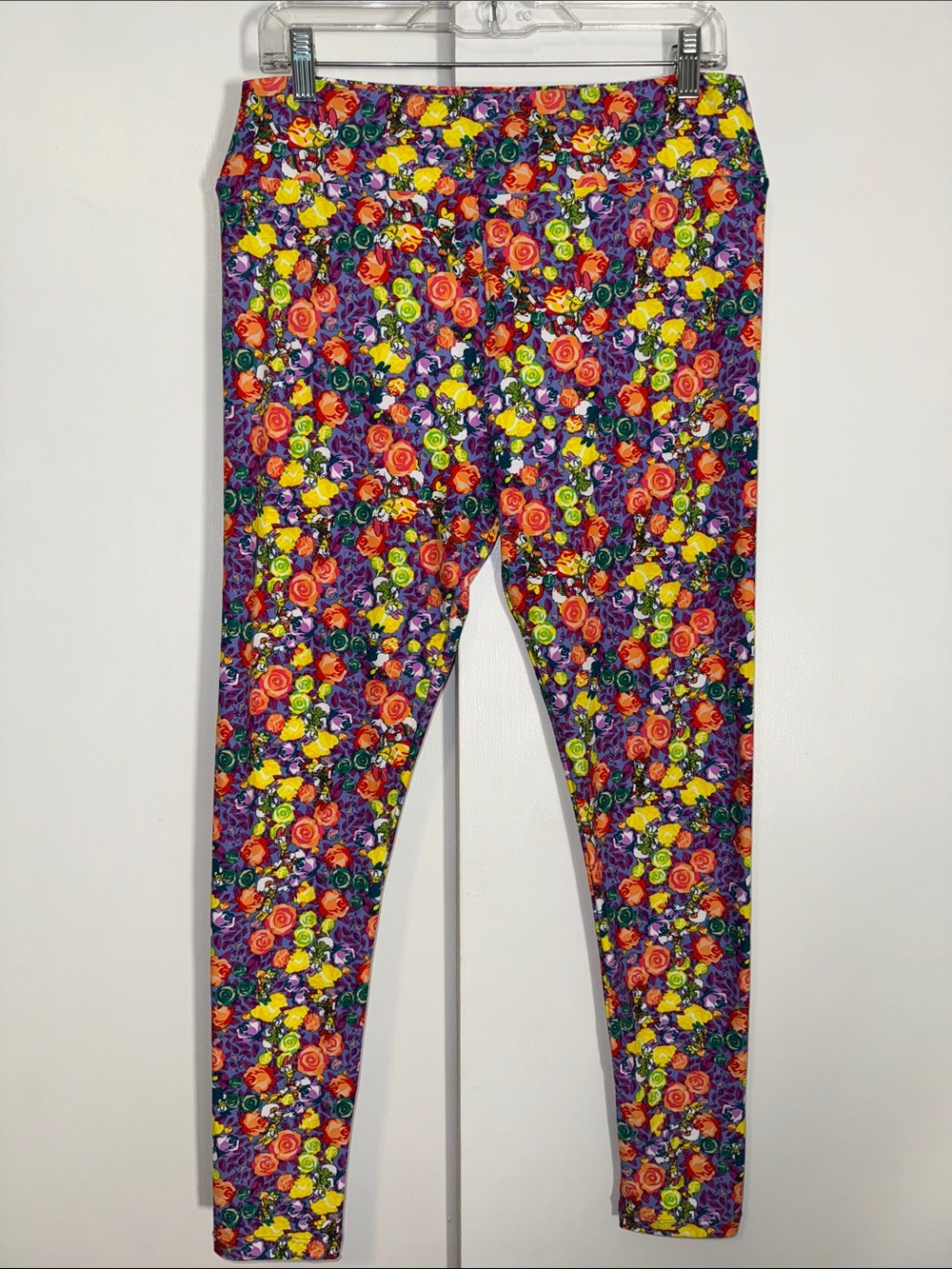 LuLaRoe x Disney Daisy Duck Floral Leggings Women’s TC Tall & Curvy 12-18